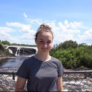 Meet your Posher, Lorie-ann